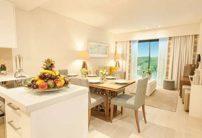 Suite 2 Camere da Letto, Pine Cliffs Gardens