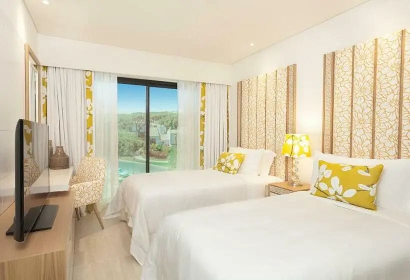 Suite 3 Camere da letto, Pine Cliffs Gardens