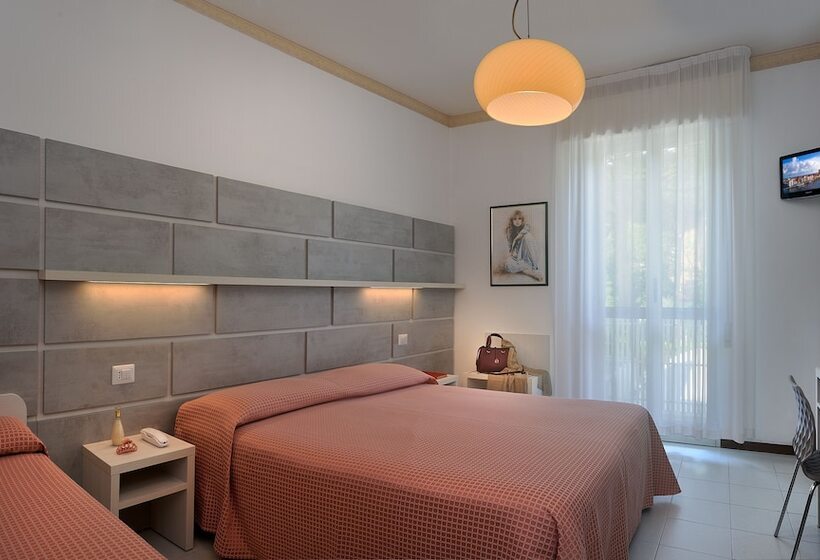 스탠다드 트리플 룸, Suisse