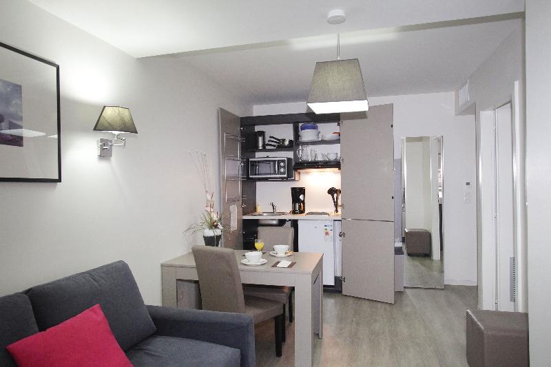 스탠다드 트리플 룸, Suisse