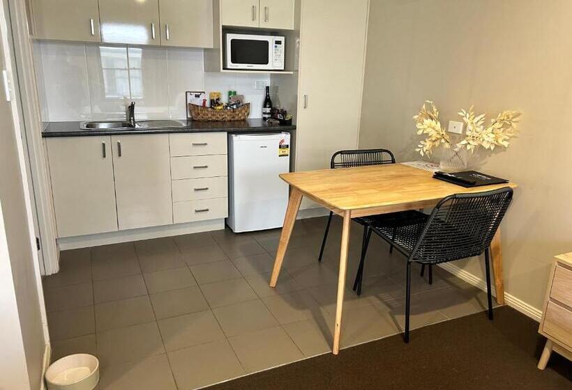 Номер Deluxe Кровать Кинг, Millthorpe Motel