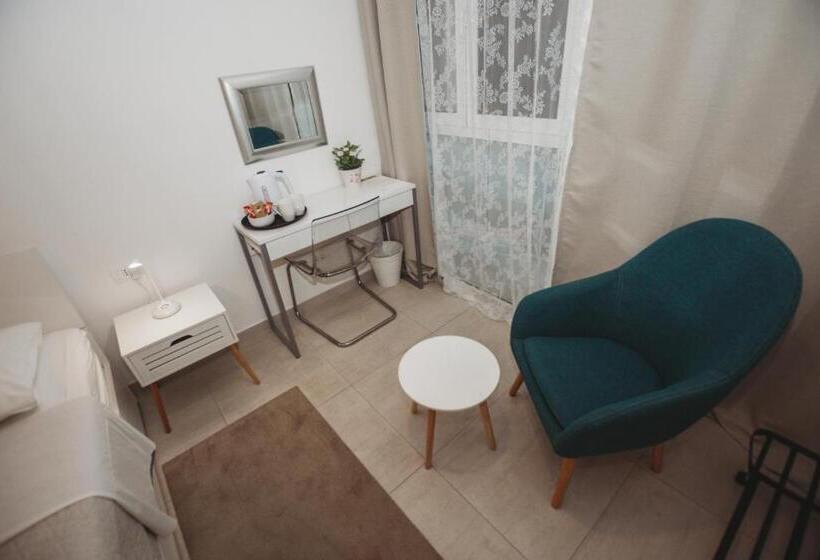 标准间, Centrooms Kovac