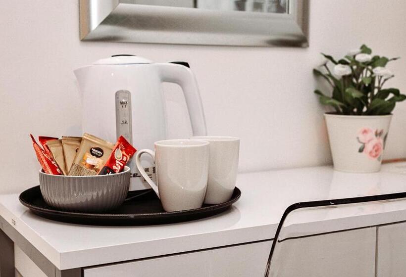 标准间, Centrooms Kovac