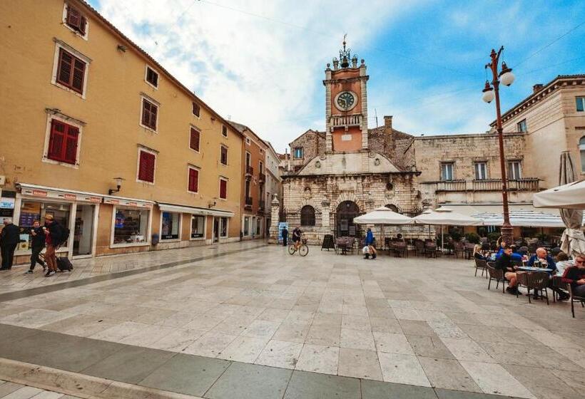 经济房, Centrooms Kovac