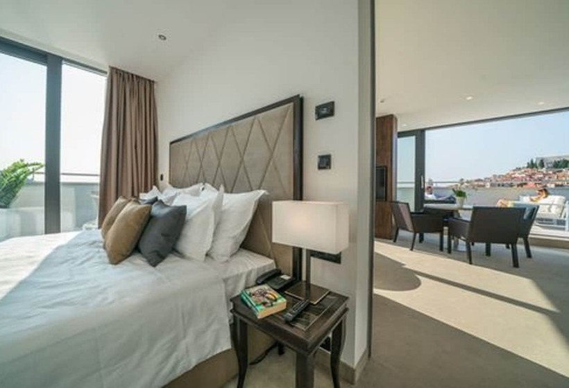 Люкс Президентский 2 Спальни, Bellevue Superior City