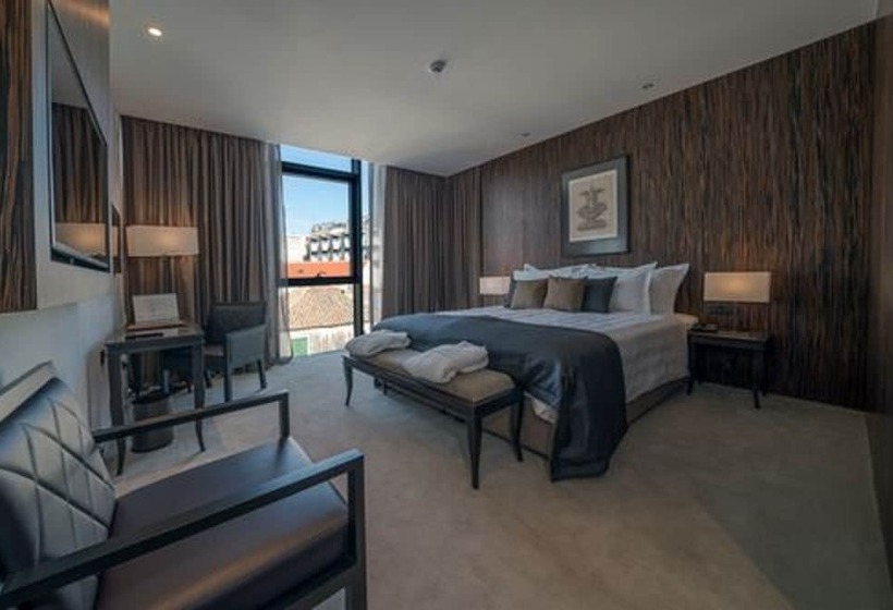 Классический Номер Внутренний, Bellevue Superior City