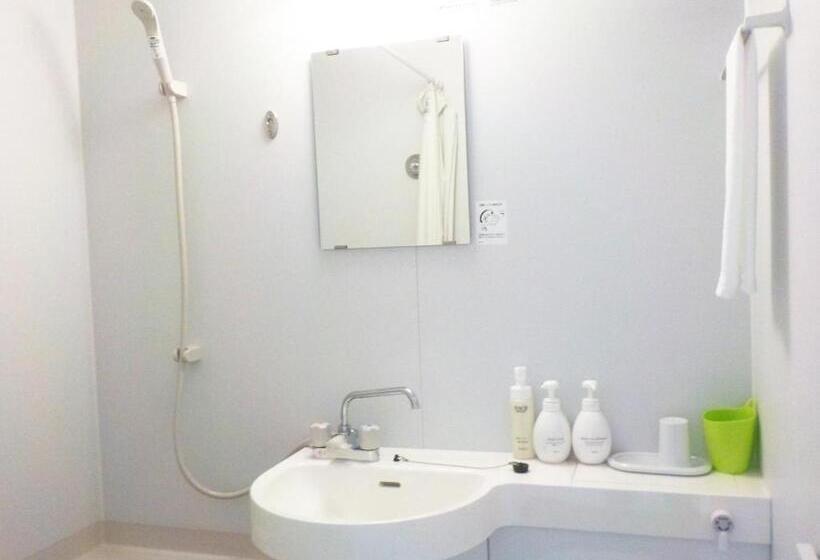 اتاق استاندارد یک نفره, Crown Hills Onahama