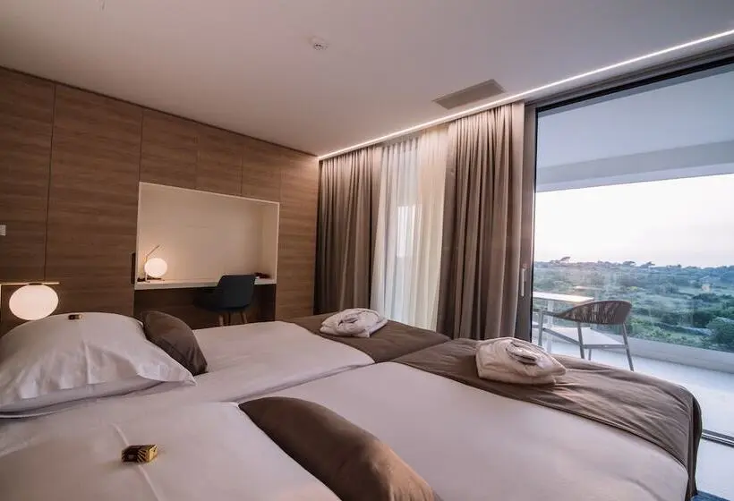 オーシャンビューバルコニー付きワンベッドルームアパートメント, Aparthotel Joel
