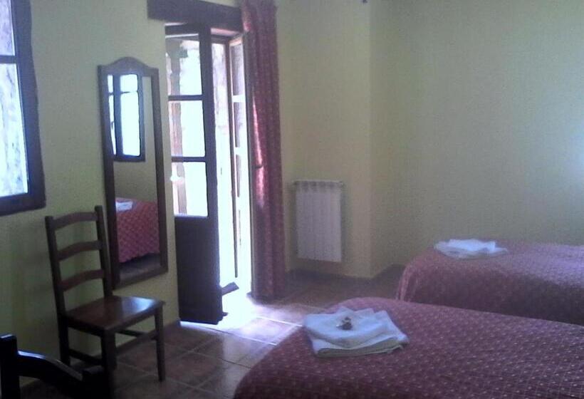 Номер Стандарт, La Casa Vieja En Valdeón