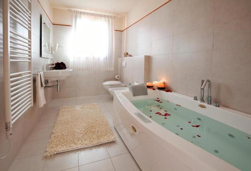 آپارتمان لوکس 1 خوابه, Tenuta Quadrifoglio