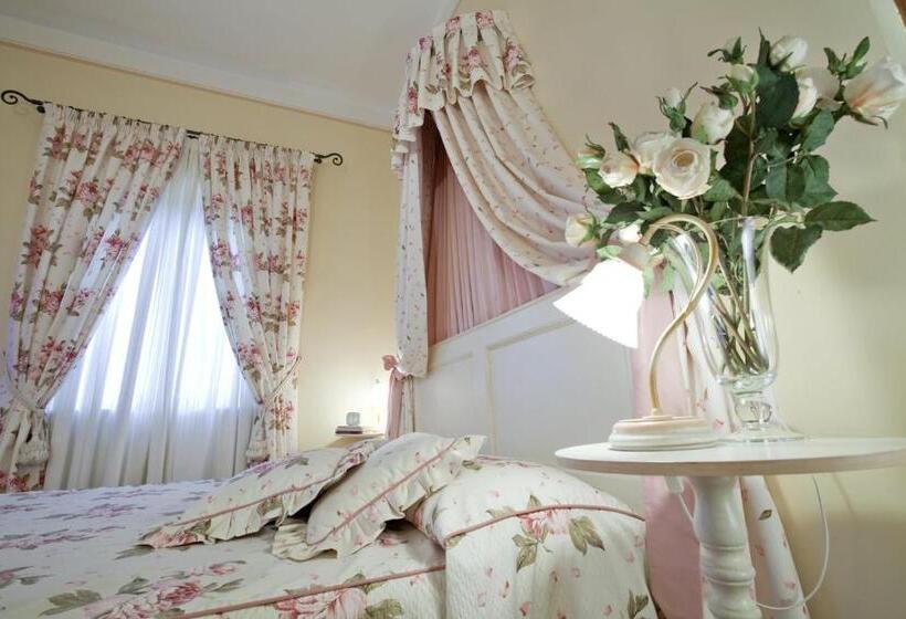 اتاق استاندارد با چشم‌اندازهای پانوراما, Tenuta Quadrifoglio