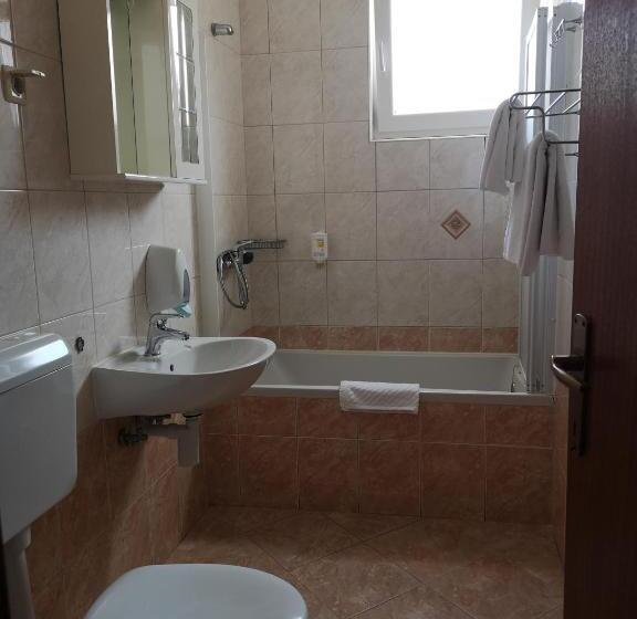 标准间带山景, Villa Tamaris