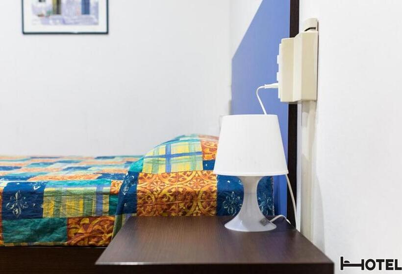 Háromágyas Classic Szoba, Youri Il Magnifico