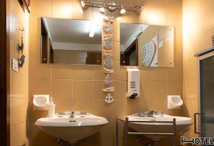 Standard room with outdoor bath, Youri Il Magnifico