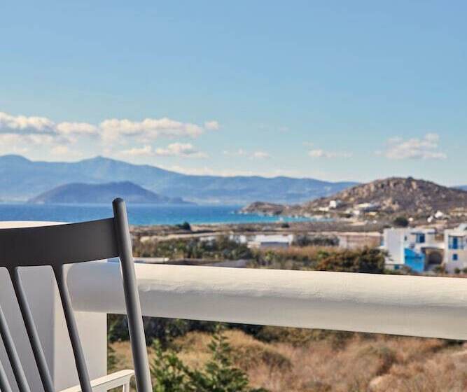 Люкс Вид на Море с Гидромассажем, 18 Grapes