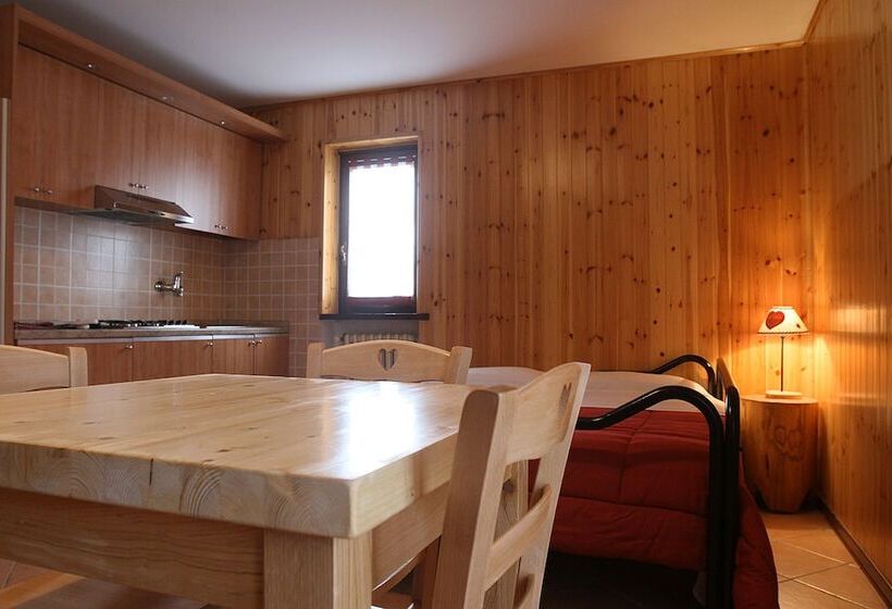 إستوديو قياسى, Case Vacanza Perron