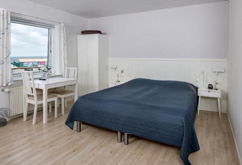 オーシャンビュースタンダードルーム, Hvalpsund Færgekro