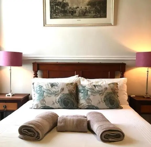 バスタブ付きスタンダードルーム, John Montagu Accommodation