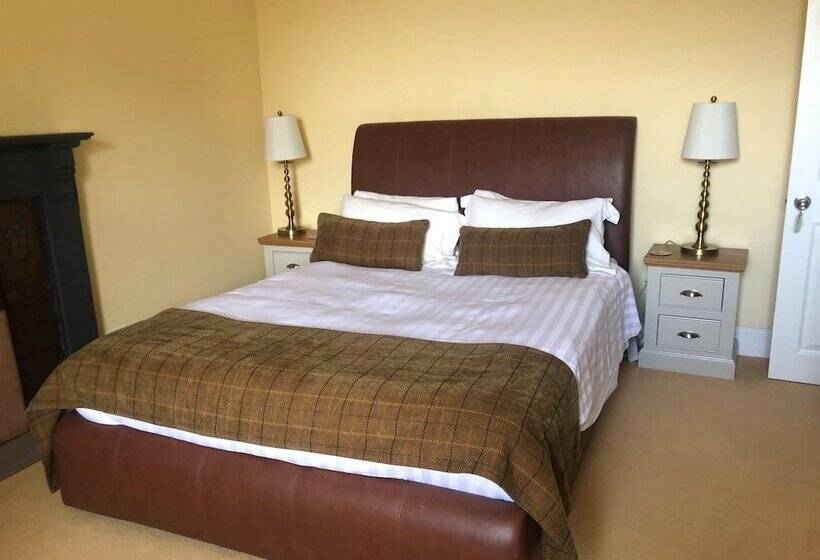 Номер Стандарт, Moresby Hall Country House