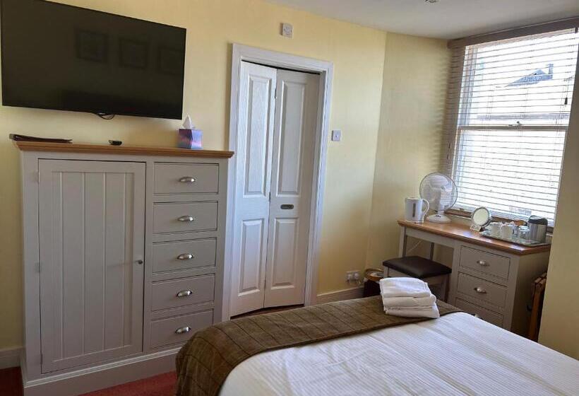 Номер Стандарт, Moresby Hall Country House