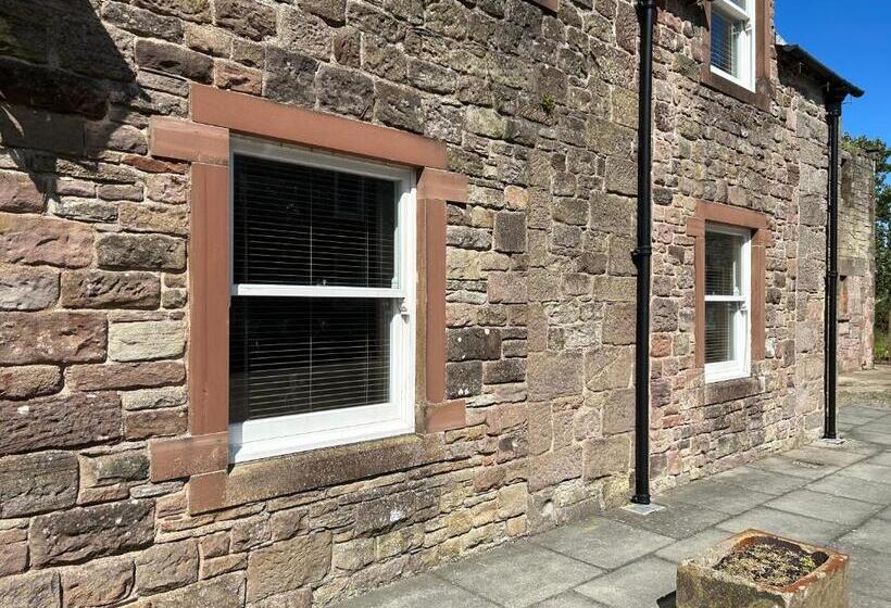 침실 1개 아파트, Moresby Hall Country House