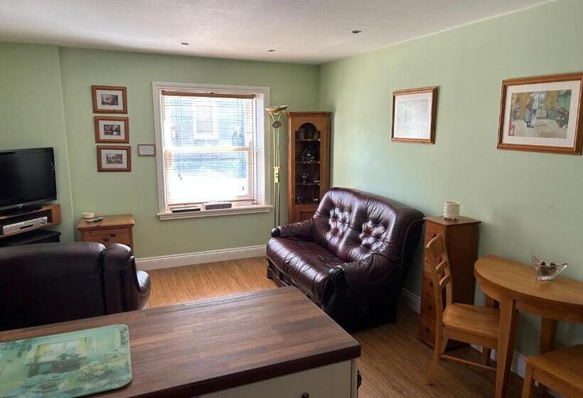 Апартаменты 1 Спальня, Moresby Hall Country House