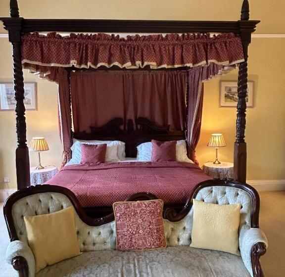 Номер Deluxe Кровать Кинг, Moresby Hall Country House