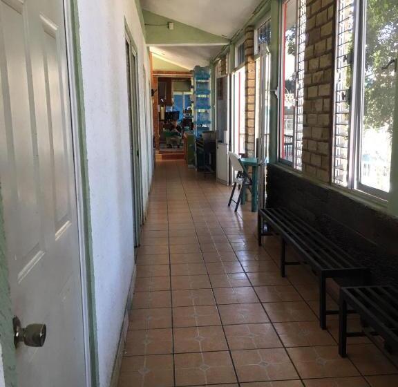 Номер Стандарт Совместная Ванная, Posada Las Graditas