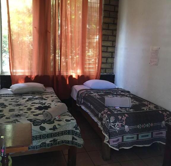 Standaardkamer met Gedeelde Badkamer, Posada Las Graditas