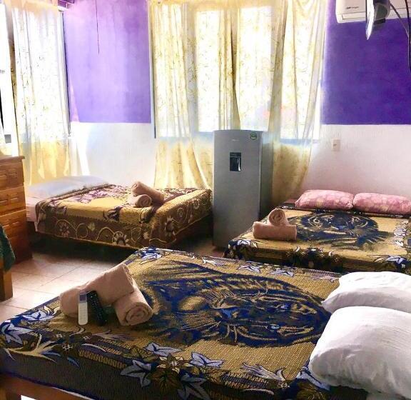 Семейный Номер, Posada Las Graditas