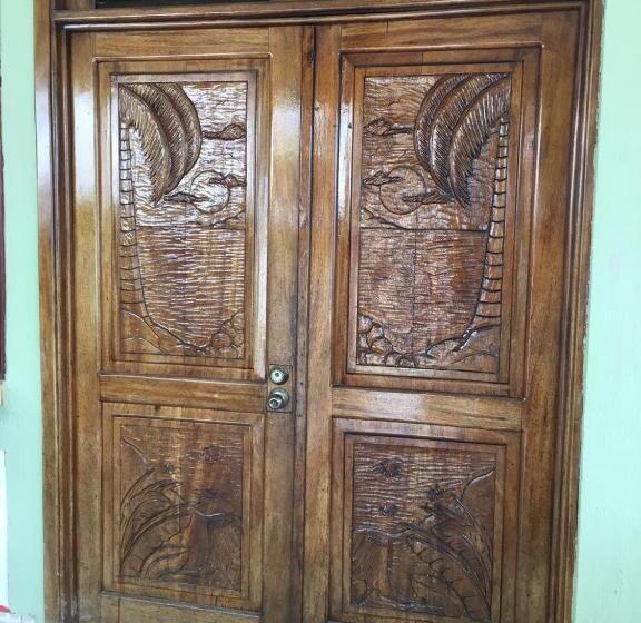 Дом 3 Спальни, Posada Las Graditas