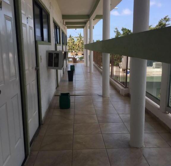 Четырехместный Номер Стандарт, Posada Las Graditas