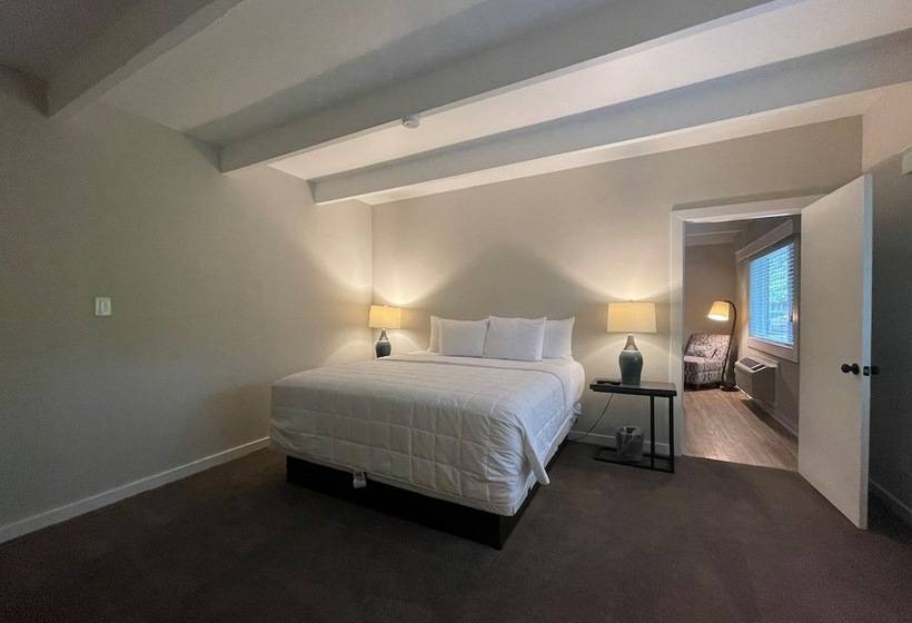 标准间, Allenberry Resort