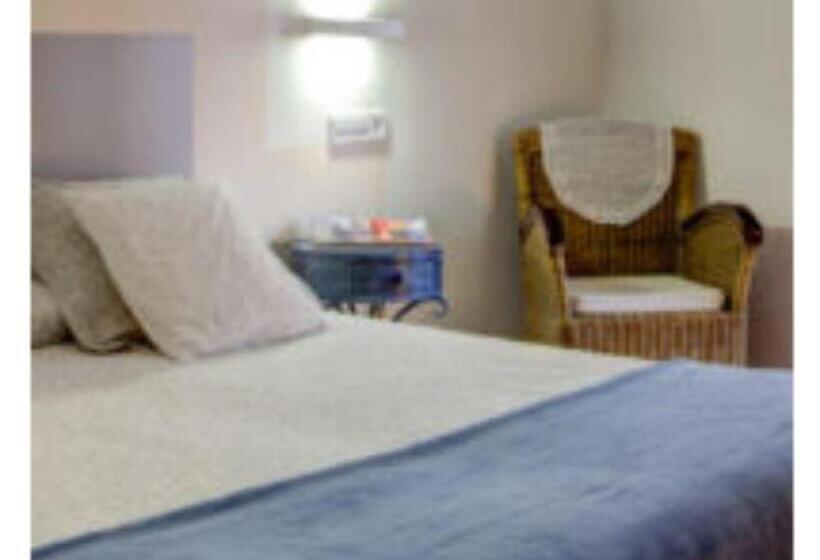 آپارتمان 2 خوابه, Gorilla African Guest House