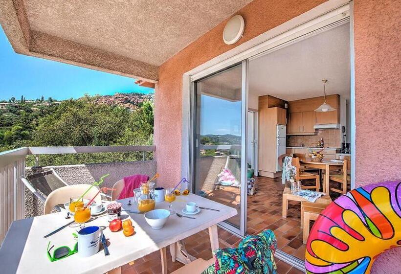 Апартаменты 3 Спальни Вид на Море, Village Club Les Mas De L'esterel
