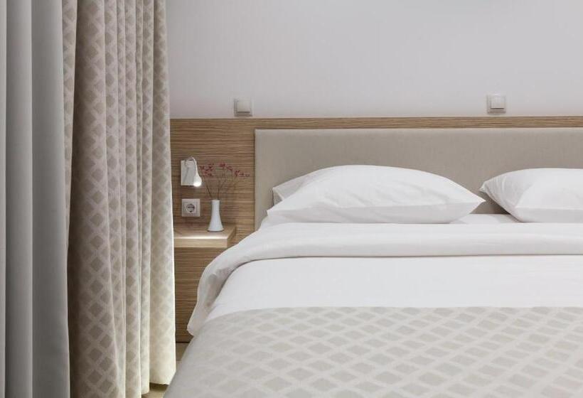 جناح سوبيريور مطل علي البحر, Zephyros