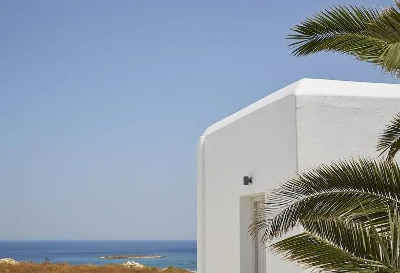 オーシャンビュースーペリアールーム, Mrs. Armelina By Mr&mrs White Hotels