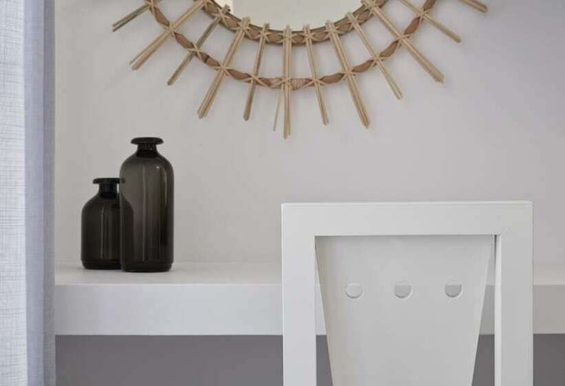 Номер Superior Вид на Море, Mrs. Armelina By Mr&mrs White Hotels