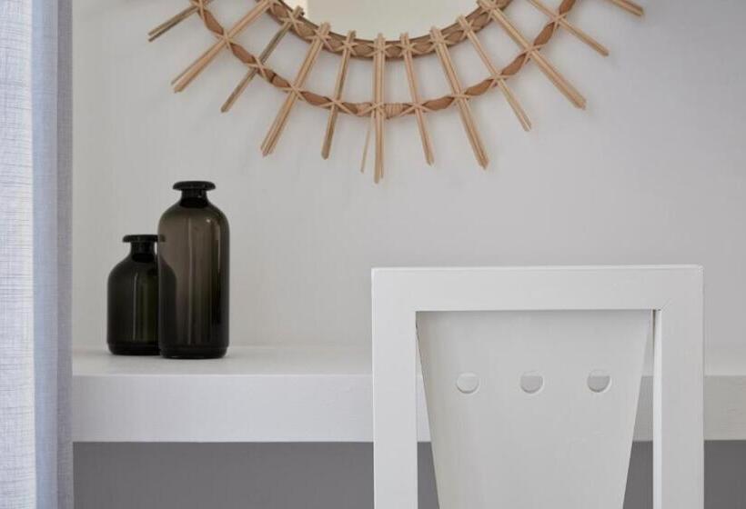 Номер Стандарт Вид на Сад, Mrs. Armelina By Mr&mrs White Hotels