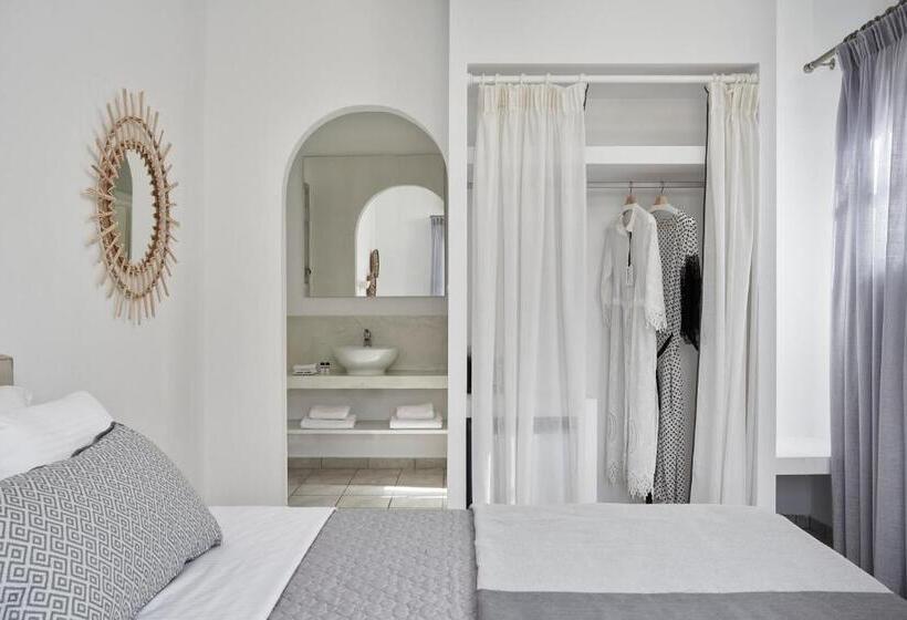 Номер Стандарт Вид на Сад, Mrs. Armelina By Mr&mrs White Hotels