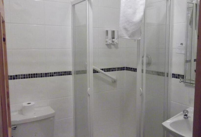 اتاق استاندارد سه نفره, Ashley Lodge Bed & Breakfast