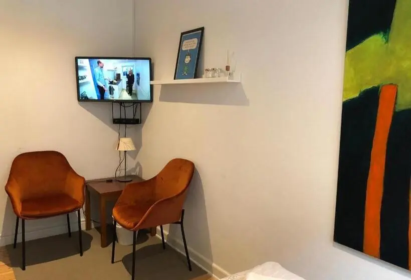 اتاق استاندارد با سرویس بهداشتی مشترک, Davaa's Bed & Breakfast