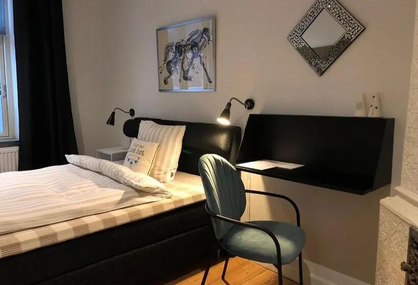 اتاق استاندارد با سرویس بهداشتی مشترک, Davaa's Bed & Breakfast