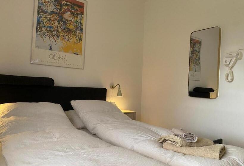 バス共有のスタンダードルーム, Davaa's Bed & Breakfast