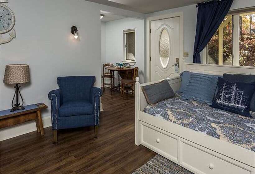 إستوديو ديلوكس, Sheepscot Harbour Village Resort