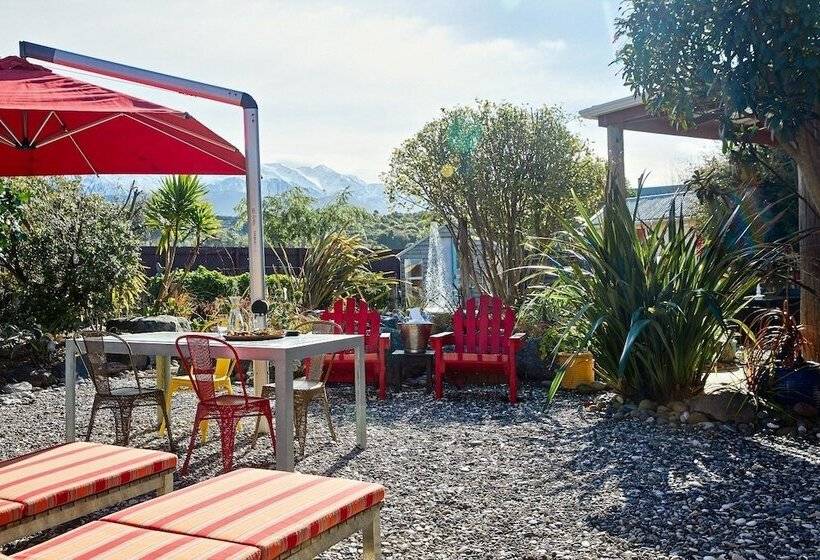 בית, 3 חדרי שינה, The Factory