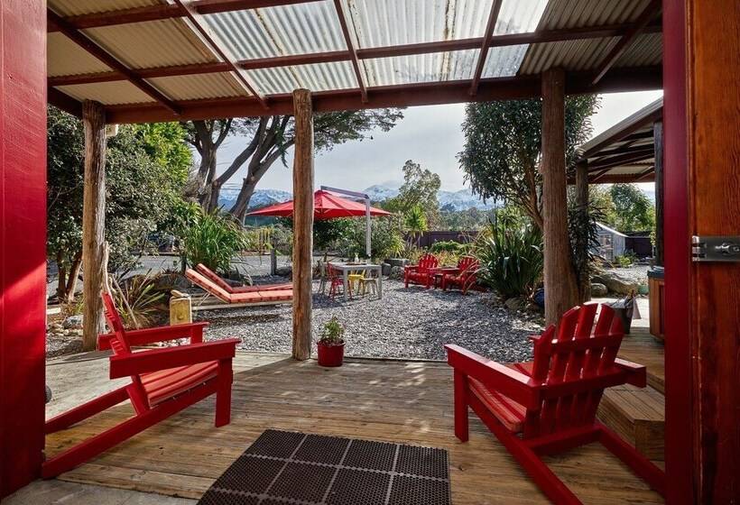 בית, 3 חדרי שינה, The Factory