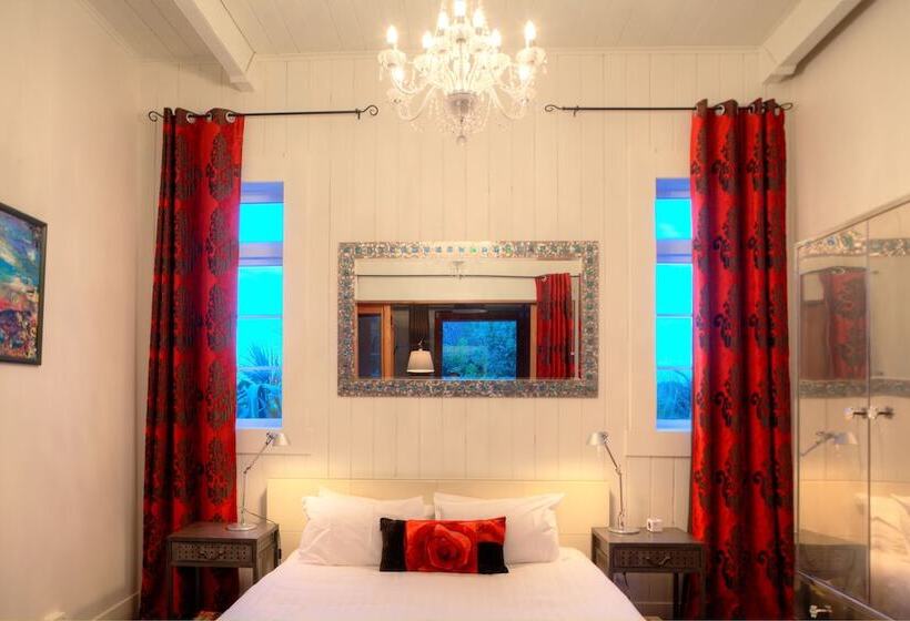 בית, 3 חדרי שינה, The Factory