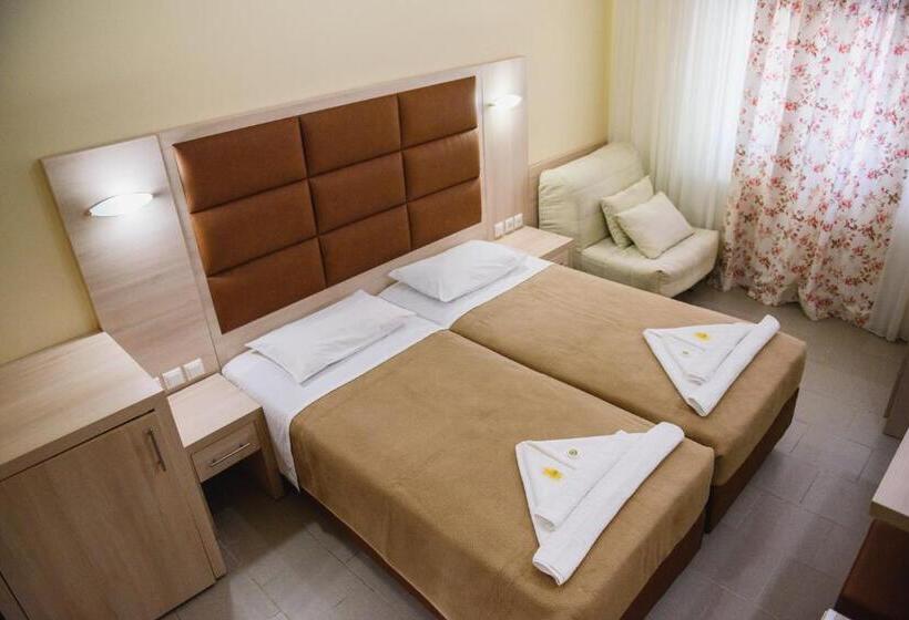 اتاق استاندارد, Santa Rosa Hotel & Beach