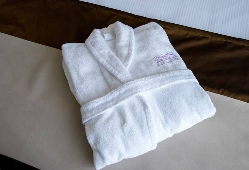 سوییت, Zvyozdny Hotel Wellness & Spa